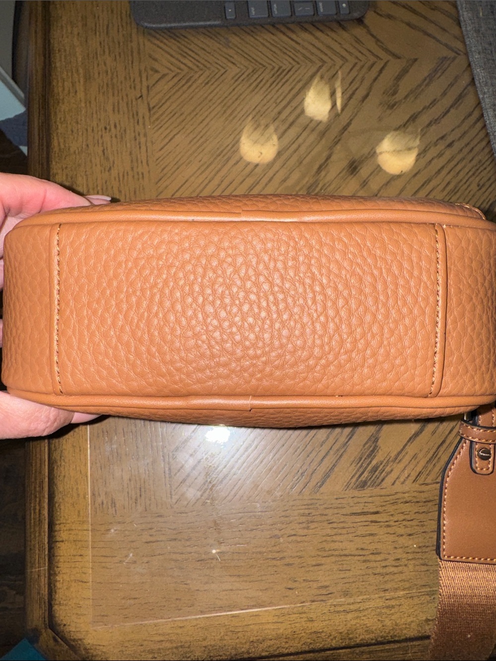 Calvin Klein Tan Pebble PU Leather Crossbody Camera Bag with Adjustable Strap - Picture 5 of 8
